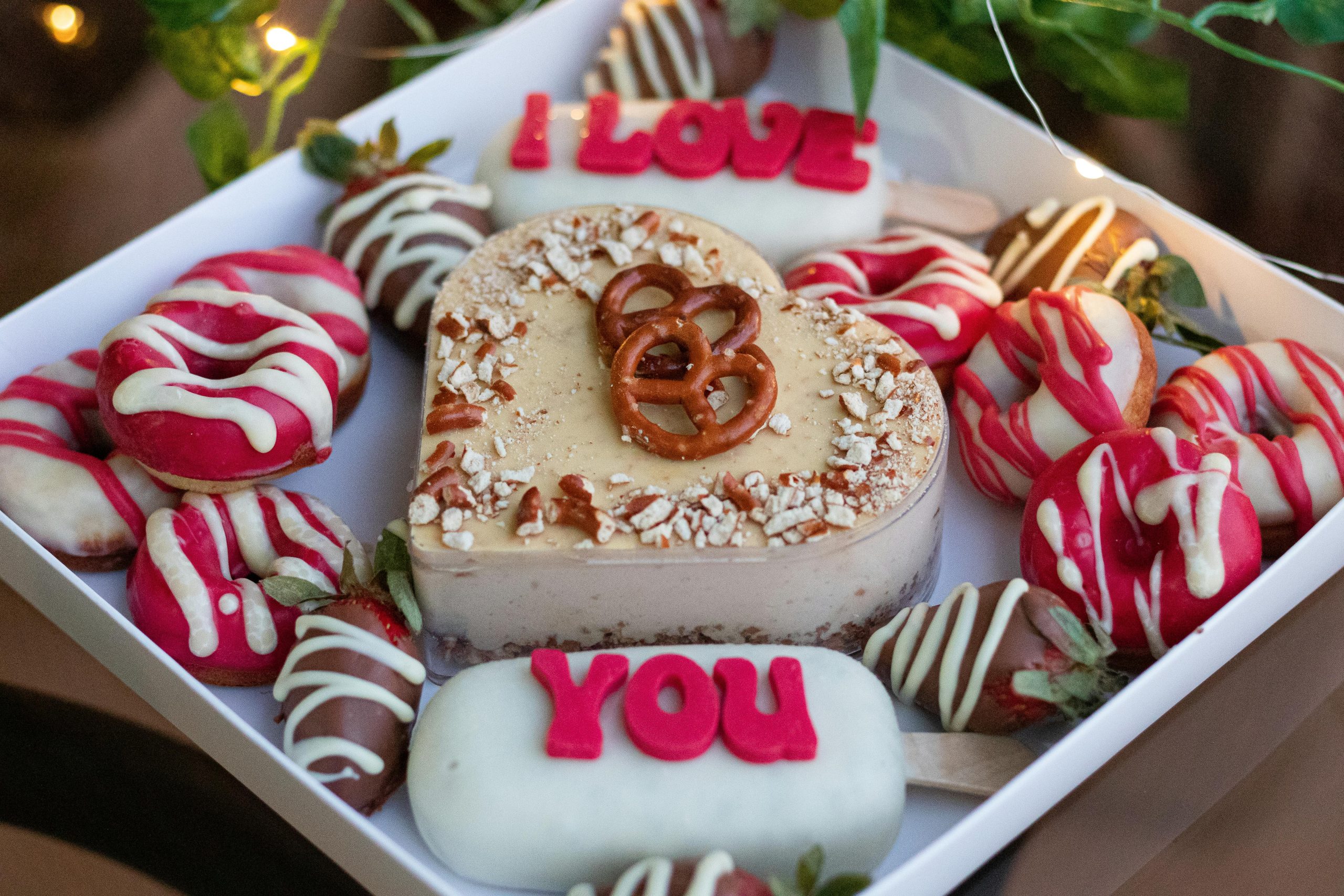 Ilustrasi arti to love you more